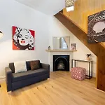 4 Bedroom Haven Spacious Terrace @Bondi Junction